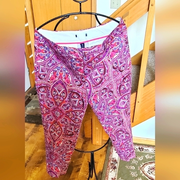 Chico's Slim Leg Paisley Sz. 2 (12) Pants - Picture 1 of 11